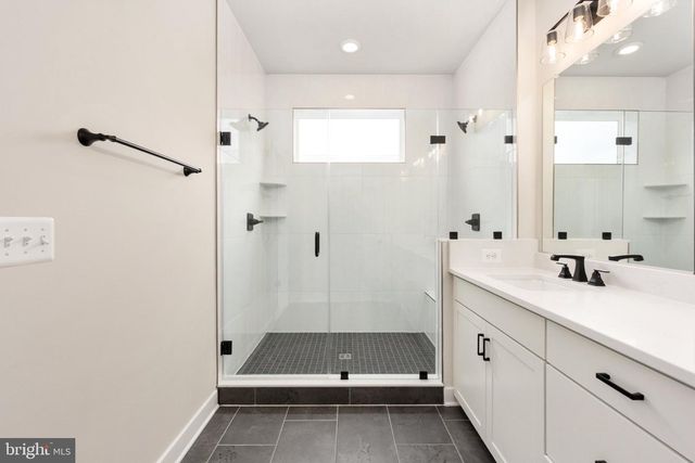 20792 CLOONGEE TER, Dulles, VA 20166