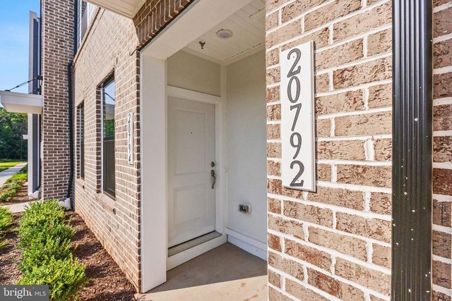 20792 CLOONGEE TER, Dulles, VA 20166