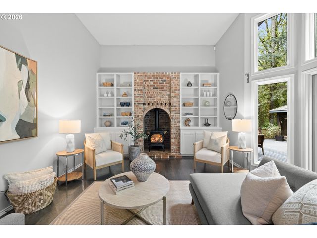 9331 Nw OLD SKYLINE Blvd, Portland, OR 97231