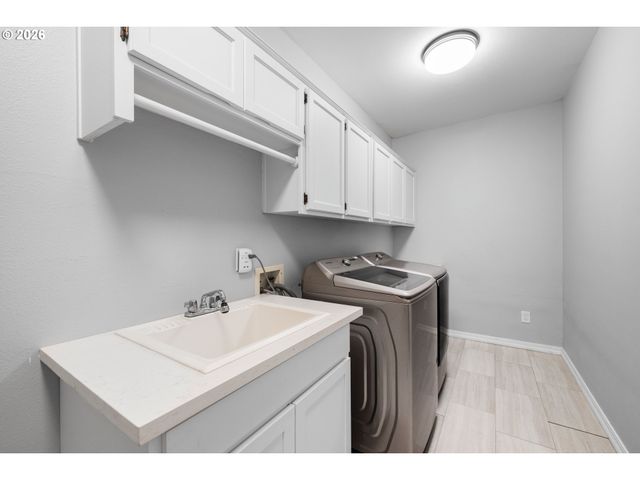 9331 Nw OLD SKYLINE Blvd, Portland, OR 97231