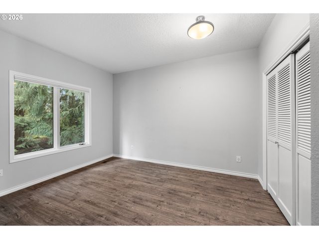 9331 Nw OLD SKYLINE Blvd, Portland, OR 97231