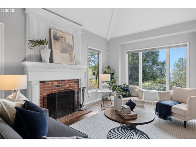 9331 Nw OLD SKYLINE Blvd, Portland, OR 97231