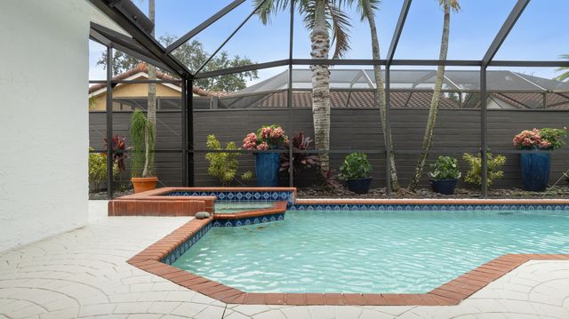 10506 NW 7th Court, Plantation, FL 33324