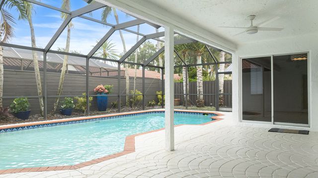 10506 NW 7th Court, Plantation, FL 33324