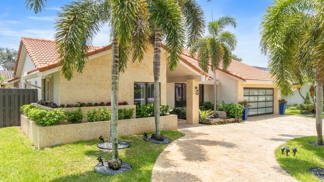 10506 NW 7th Court, Plantation, FL 33324