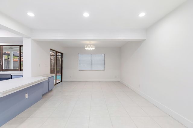 10506 NW 7th Court, Plantation, FL 33324