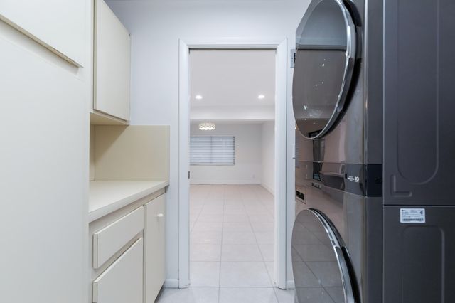 10506 NW 7th Court, Plantation, FL 33324