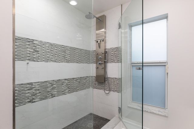 10506 NW 7th Court, Plantation, FL 33324