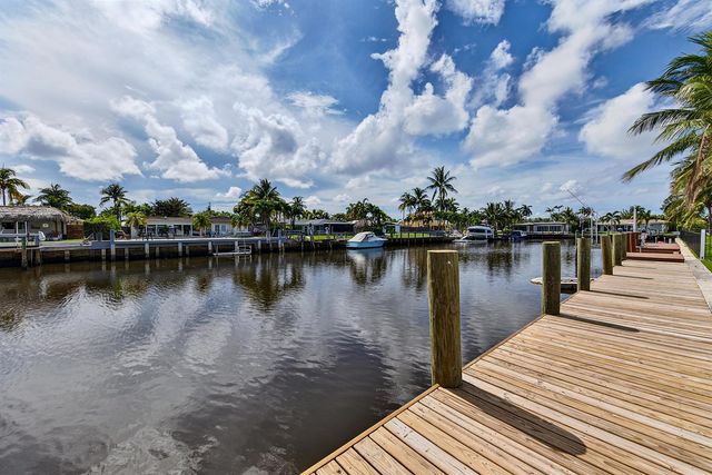 411 SE 2nd Avenue, Pompano Beach, FL 33060