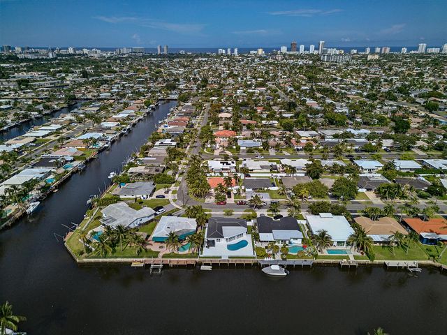 411 SE 2nd Avenue, Pompano Beach, FL 33060