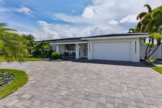 411 SE 2nd Avenue, Pompano Beach, FL 33060