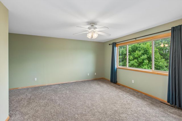19925 English Court, Farmington, MN 55024