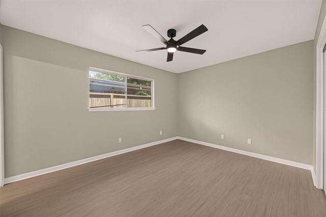 5923 Heatherbrook Drive, Houston, TX 77085
