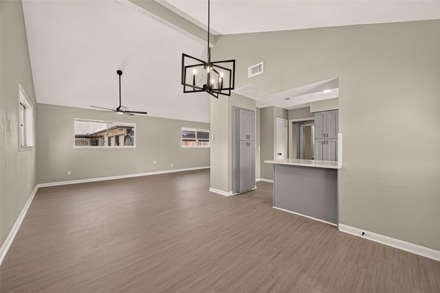 5923 Heatherbrook Drive, Houston, TX 77085