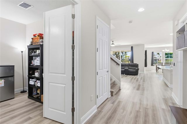 14806 SUMMER BRANCH DRIVE, Lithia, FL 33547