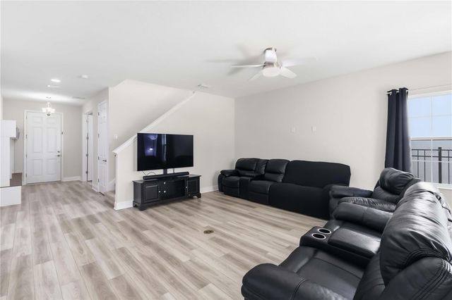 14806 SUMMER BRANCH DRIVE, Lithia, FL 33547