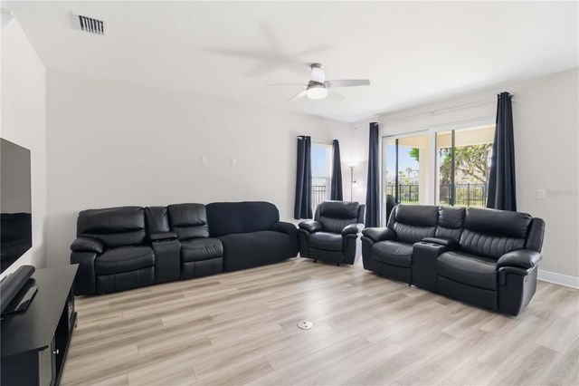 14806 SUMMER BRANCH DRIVE, Lithia, FL 33547