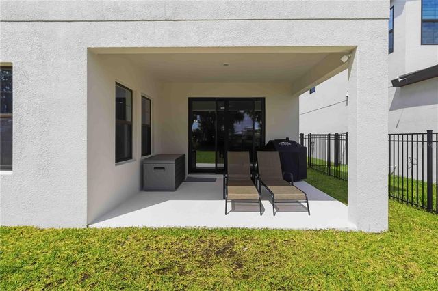 14806 SUMMER BRANCH DRIVE, Lithia, FL 33547