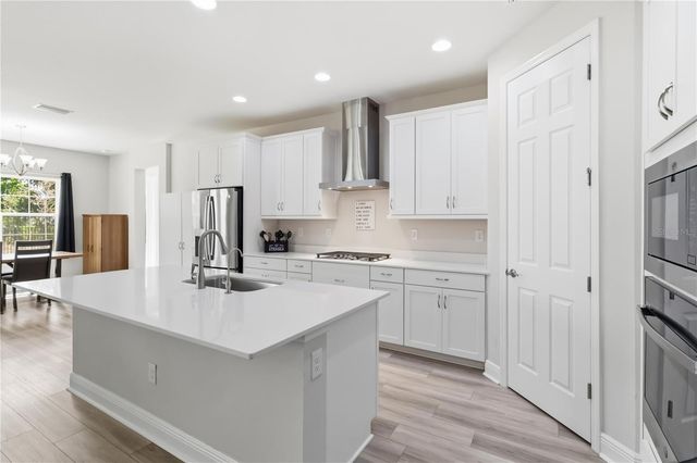 14806 SUMMER BRANCH DRIVE, Lithia, FL 33547