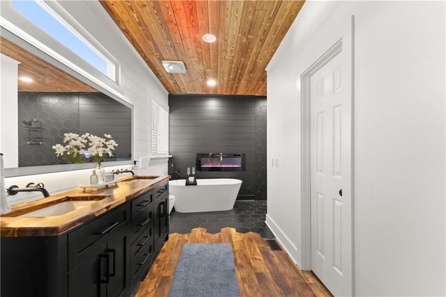 2955 Pilgrim Mill Road, Cumming, GA 30041