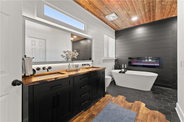 2955 Pilgrim Mill Road, Cumming, GA 30041