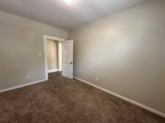 1103 S Broadway Avenue, Tyler, TX 75701