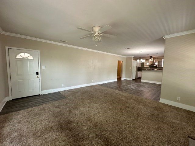 1103 S Broadway Avenue, Tyler, TX 75701
