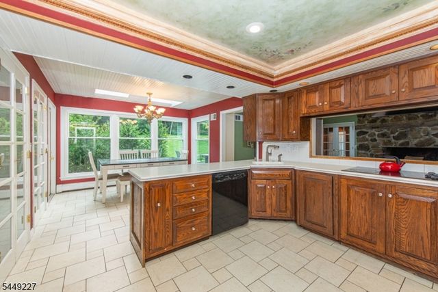 1 Green Rd, Sparta Twp., NJ 07871