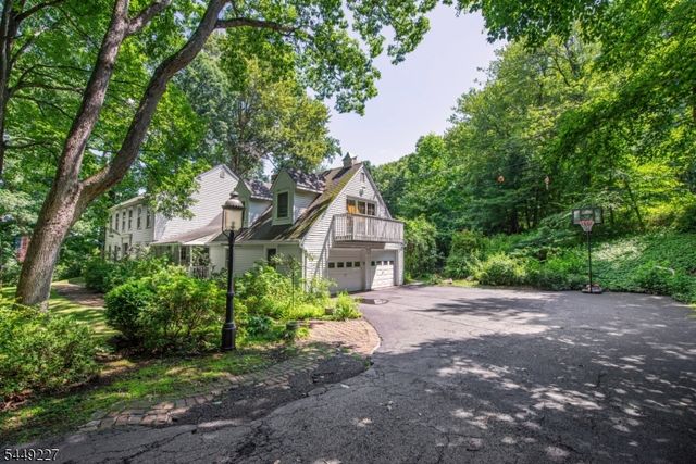 1 Green Rd, Sparta Twp., NJ 07871