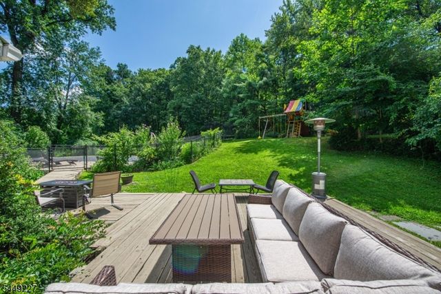 1 Green Rd, Sparta Twp., NJ 07871