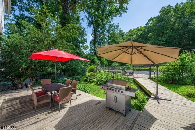 1 Green Rd, Sparta Twp., NJ 07871