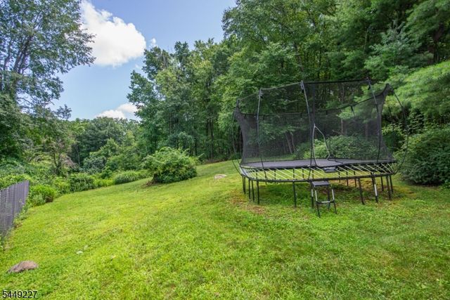 1 Green Rd, Sparta Twp., NJ 07871