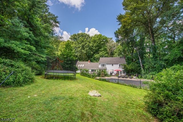 1 Green Rd, Sparta Twp., NJ 07871