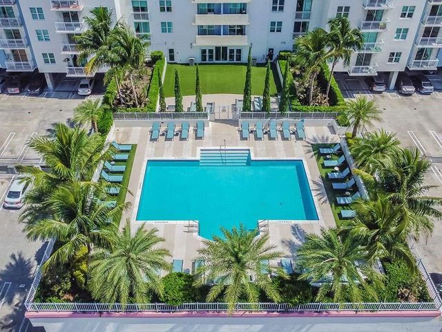 3000 Coral Way 1108, Miami, FL 33145