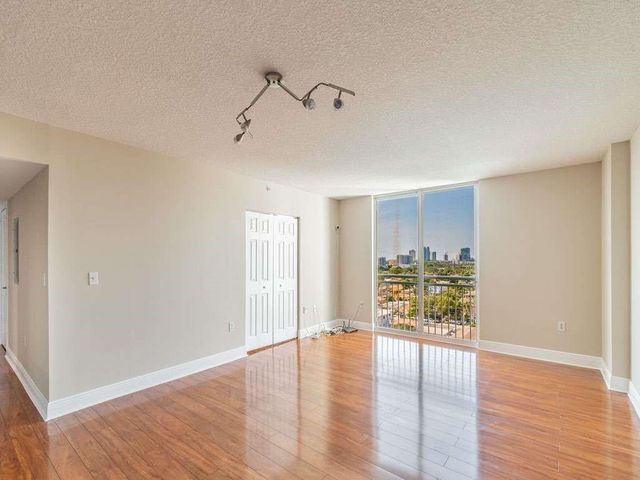 3000 Coral Way 1108, Miami, FL 33145