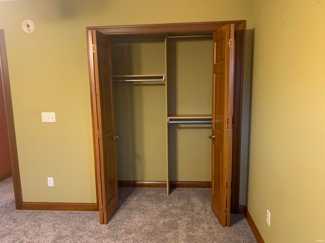 4830 Cook Road, Fort Wayne, IN 46818