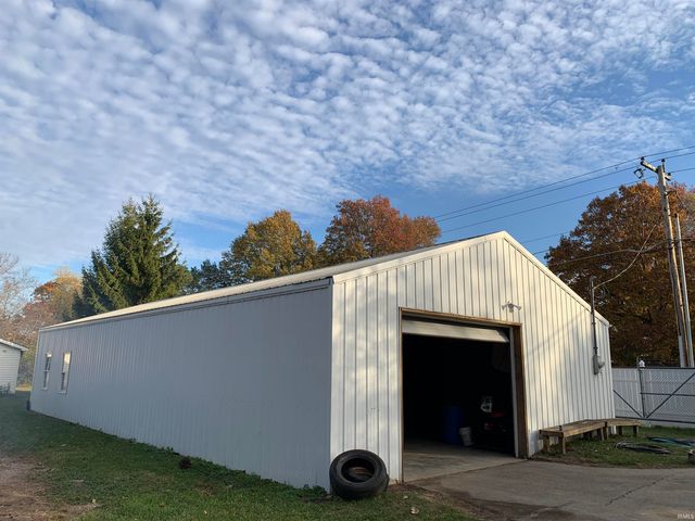 4830 Cook Road, Fort Wayne, IN 46818