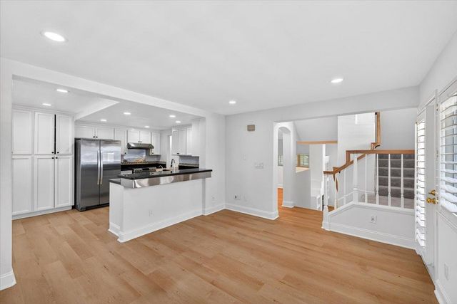 545 Mill River Ln, San Jose, CA 95134