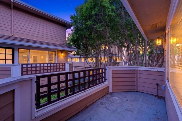 545 Mill River Ln, San Jose, CA 95134