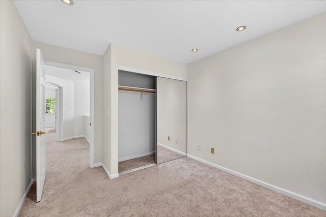 545 Mill River Ln, San Jose, CA 95134