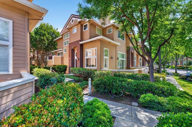 545 Mill River Ln, San Jose, CA 95134