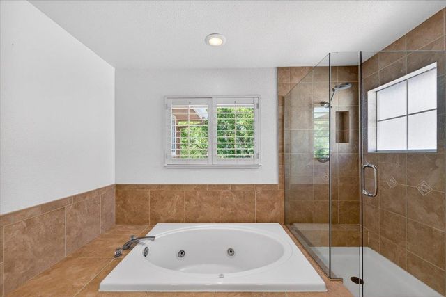545 Mill River Ln, San Jose, CA 95134