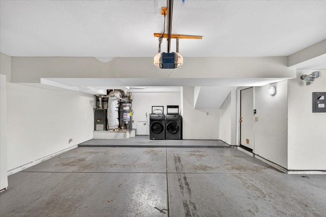 545 Mill River Ln, San Jose, CA 95134