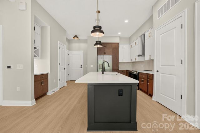 510 W Tremont Avenue B3, Charlotte, NC 28203