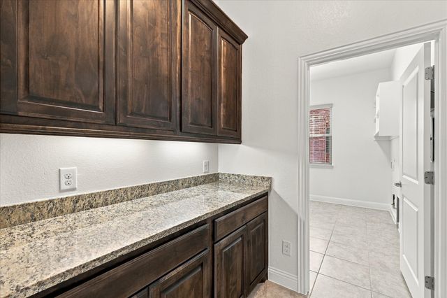 209 Blackberry Way, Denton, TX 76210