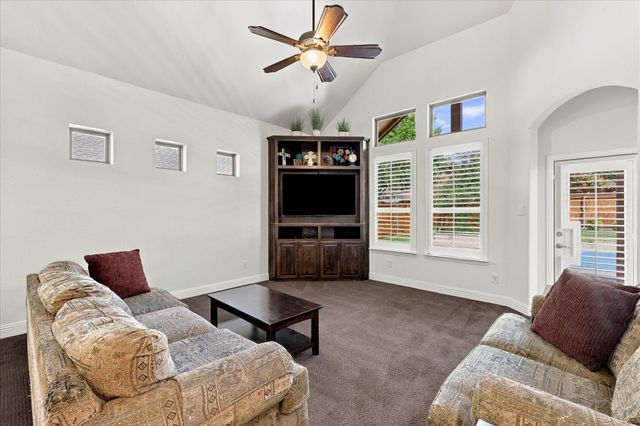 209 Blackberry Way, Denton, TX 76210