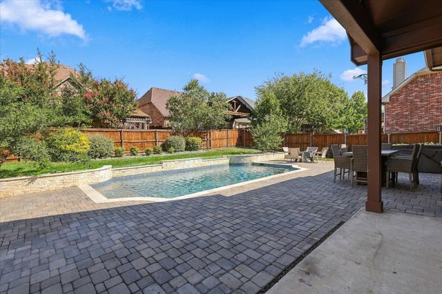 209 Blackberry Way, Denton, TX 76210