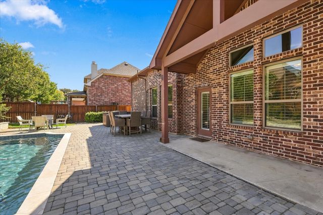 209 Blackberry Way, Denton, TX 76210