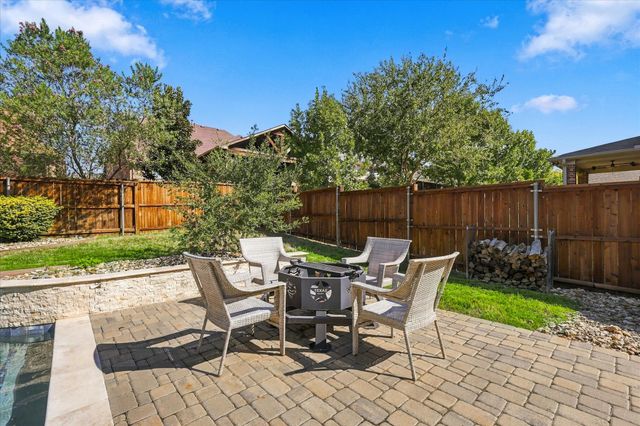 209 Blackberry Way, Denton, TX 76210