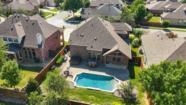 209 Blackberry Way, Denton, TX 76210